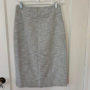 Light Grey Banana Republic Size 2 pencil skirt